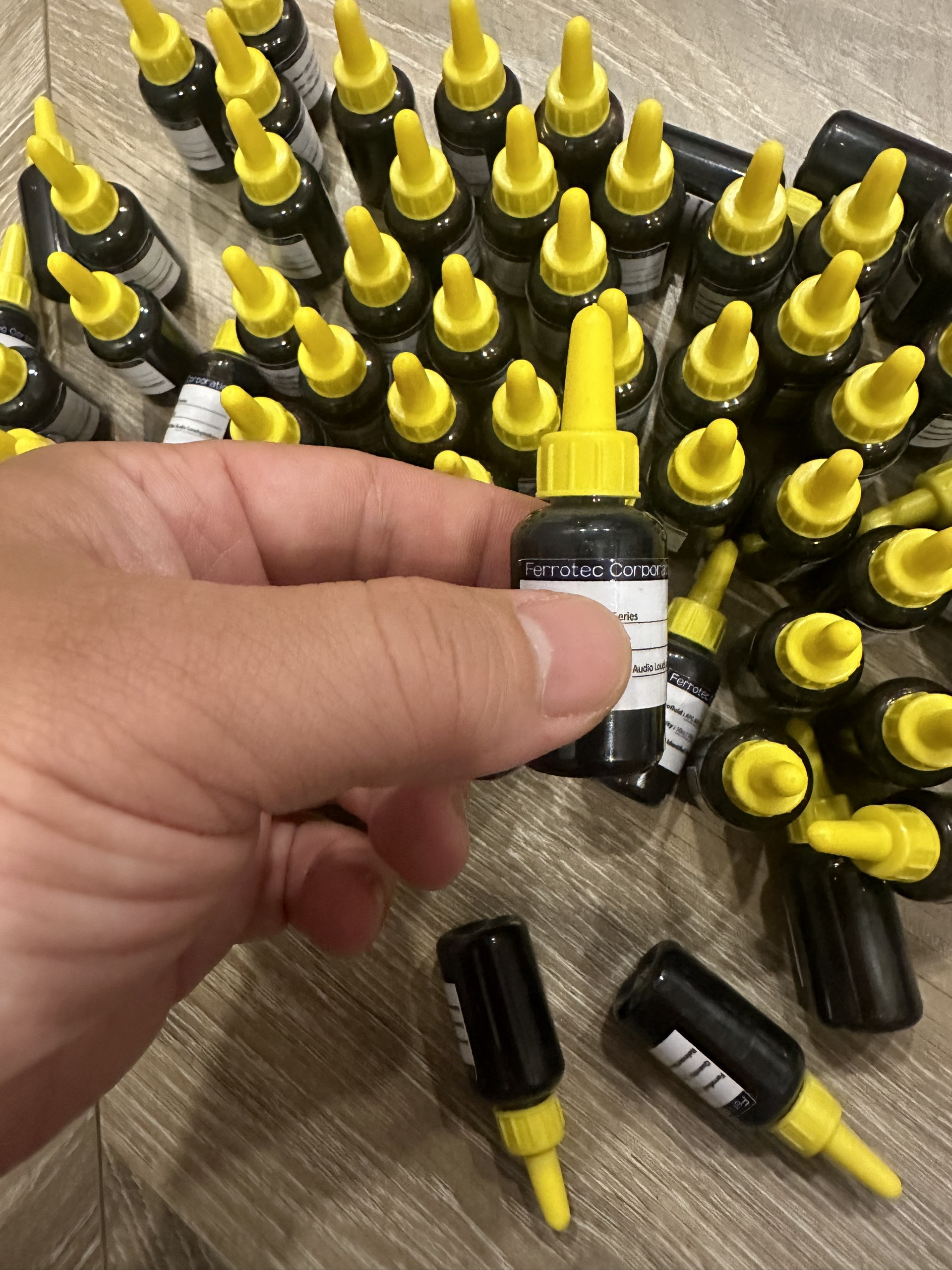 Dầu làm mát coil loa của Nhật