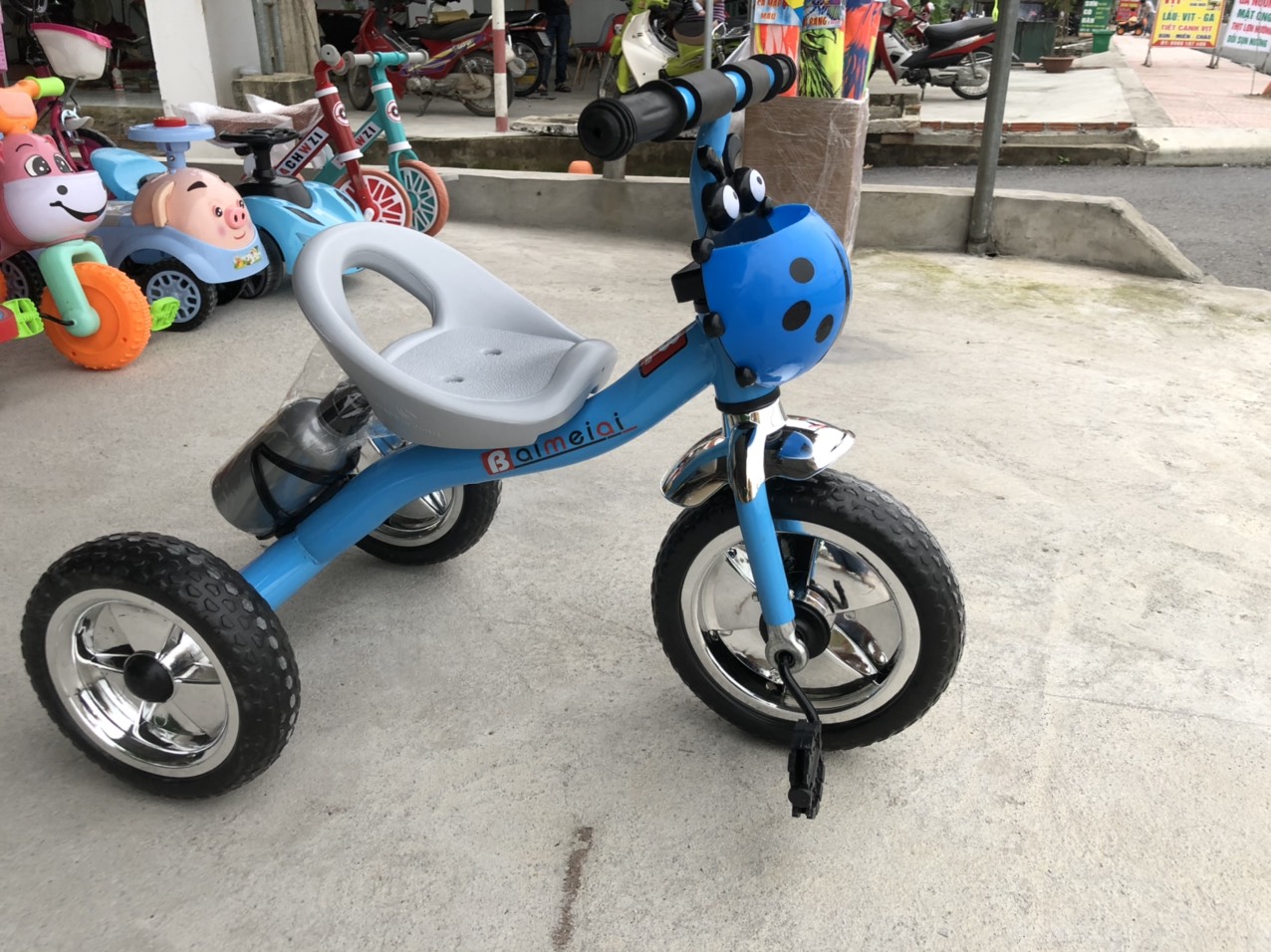 Xe Đạp 3 Bánh Con Bọ Kèm Bình Nước