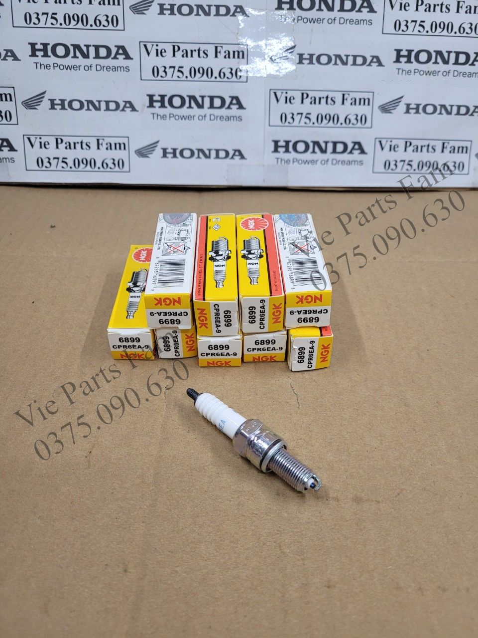 Bugi NGK CPR6EA-9 Chân dài Wave 110, Blade 110, MSX, Future 110, Future 2, Future Neo, Future X, Wave A110, S110, RS110, RSX110 (Có thể gắn cho AB, Lead)
