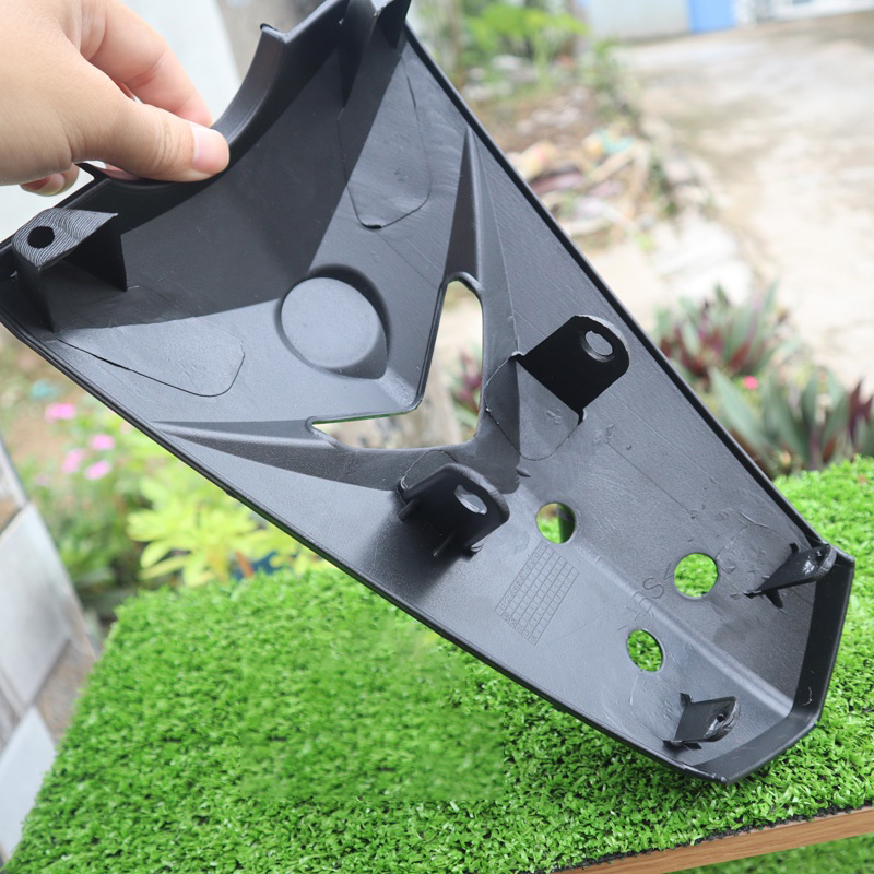 Mặt Nạ xe sirius 3 lỗ có pát
