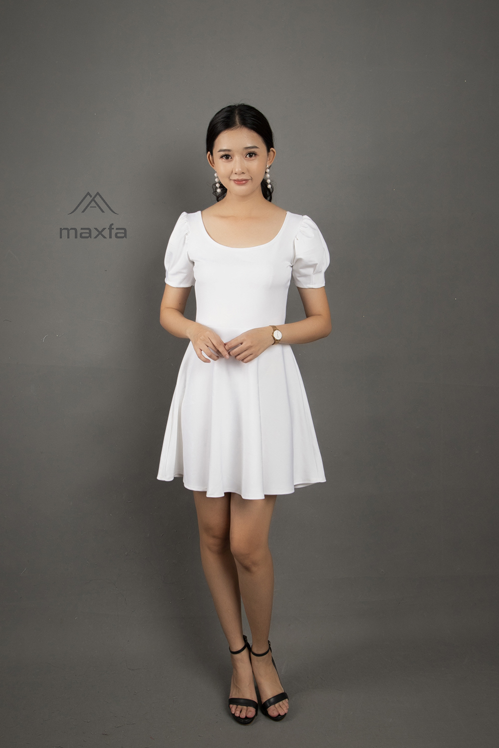 Đầm Nữ ( váy Nữ )  Dáng Xòe Ôm Eo Dáng Chuẩn Thời Trang Bambo