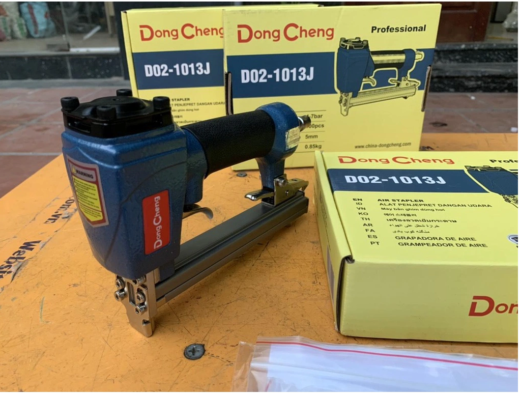 Súng Bắn Đinh U Dongcheng D02-1013J