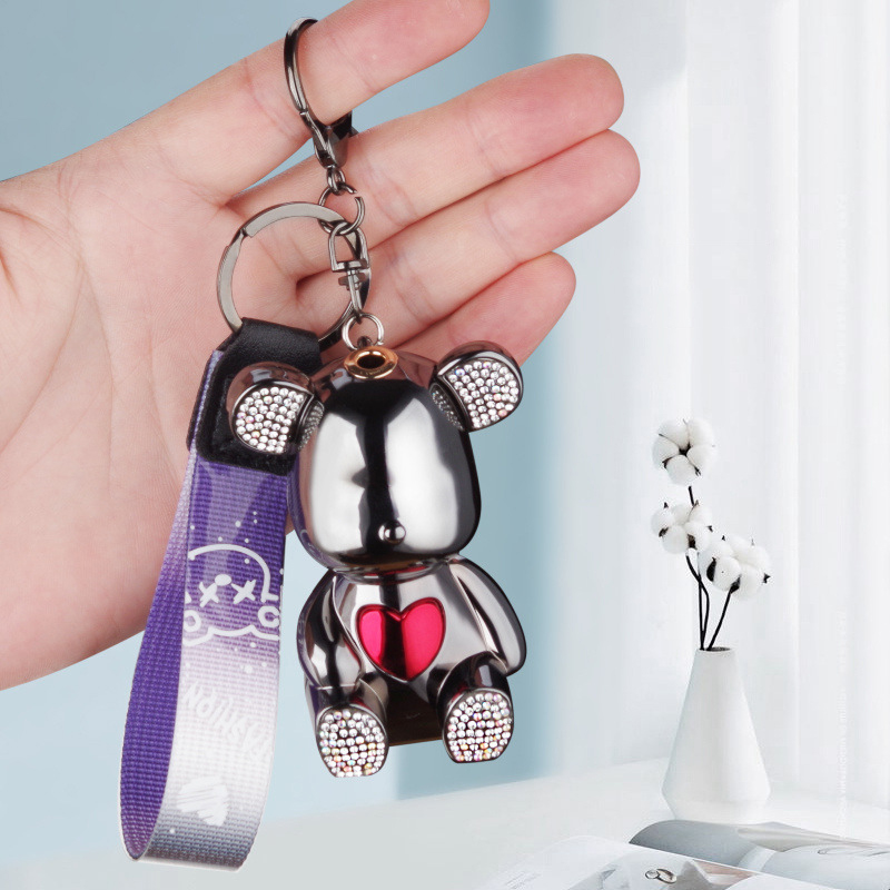 Bật lửa hình mickey có móc khóa treo