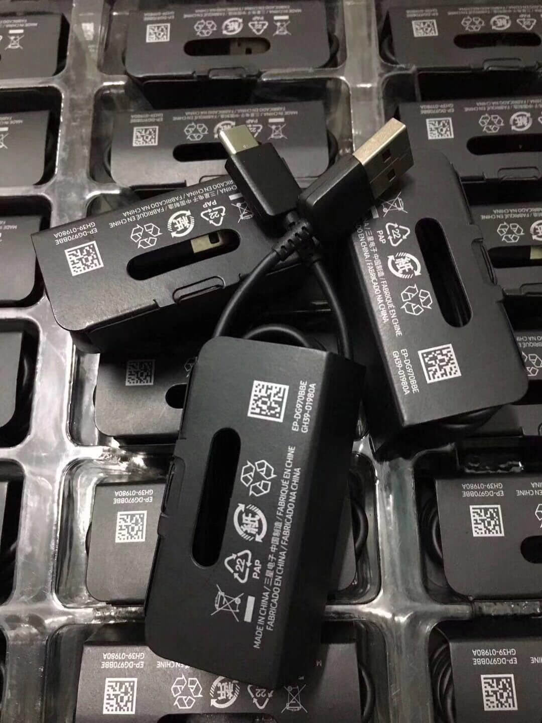 Cáp sạc USB Type-C Samsung S10