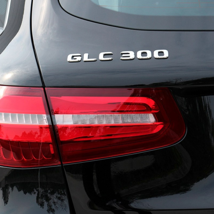 Decal tem chữ GLC300 dán đuôi xe ô tô