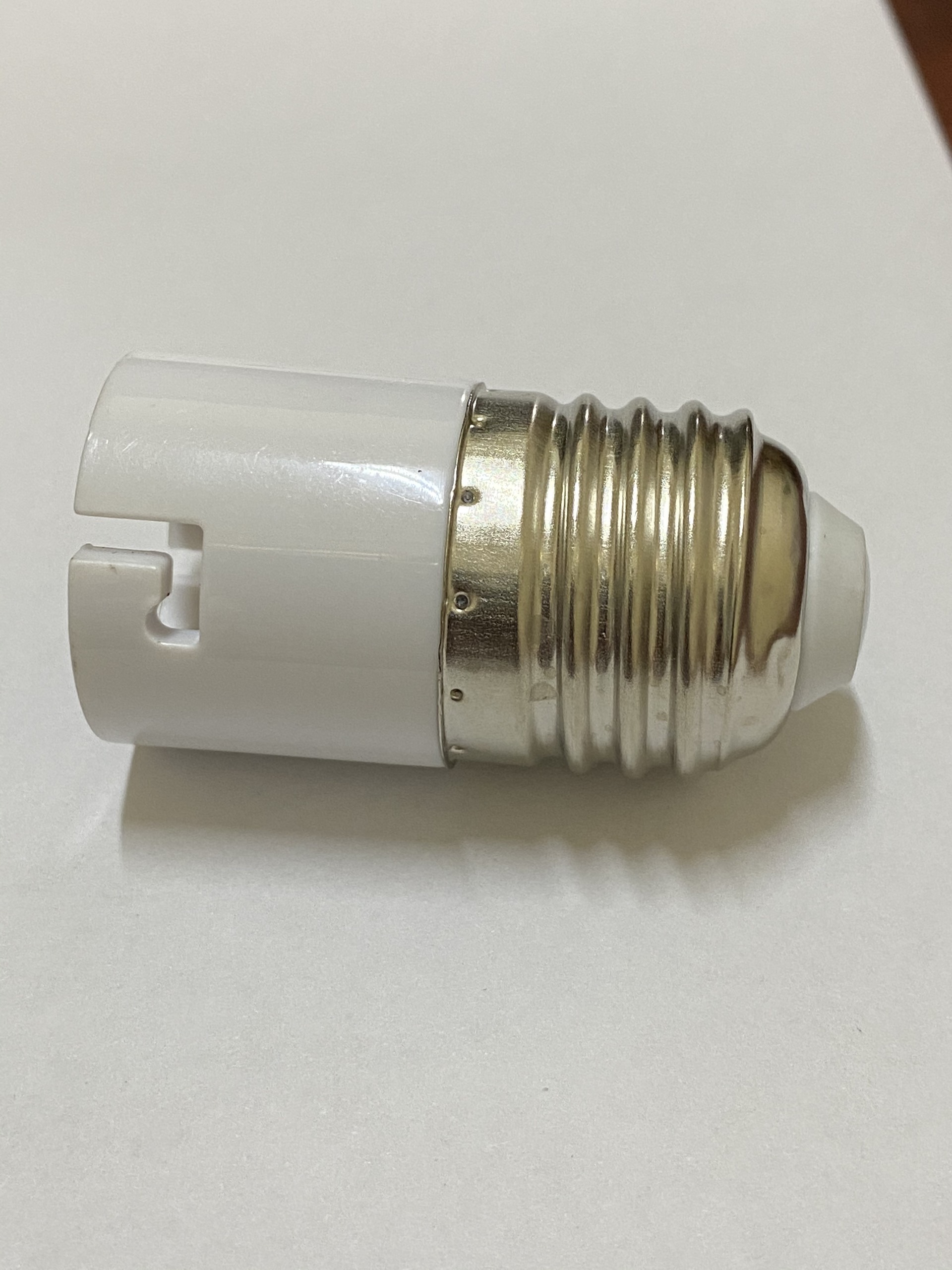 [HCM]Đui đèn E27 sang B22 (màu trắng)
