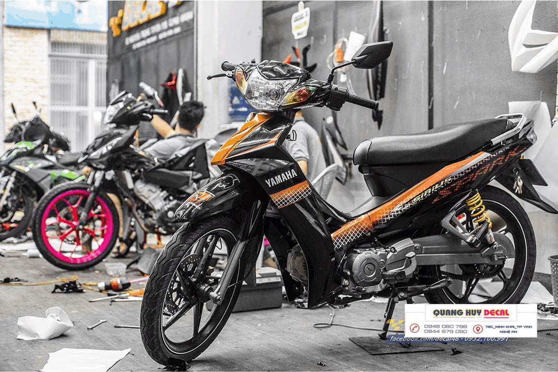 Tem trùm xe sirius cam đen độ đẹp - Tem xe máy sirius cam đen thiết kế theo yêu cầu - tem trùm xe sirius đẹp, rẻ chất