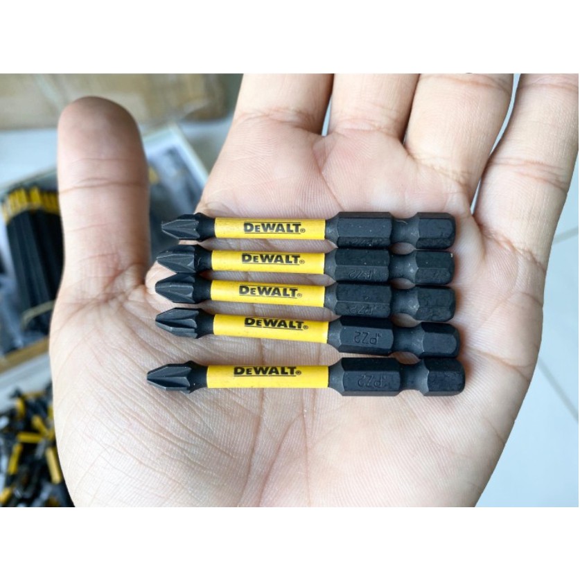 Mũi vít Dewalt ( new 100% ) 5CM PH1-PH2-PH3 có từ.