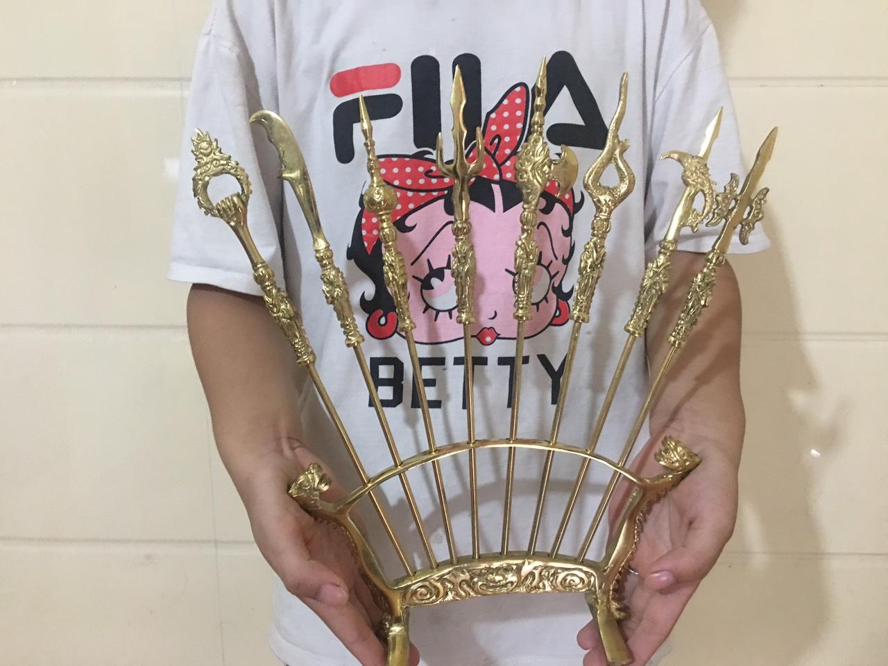 BÁT BỬU CAO 27CM CHẤT LIỆU ĐỒNG