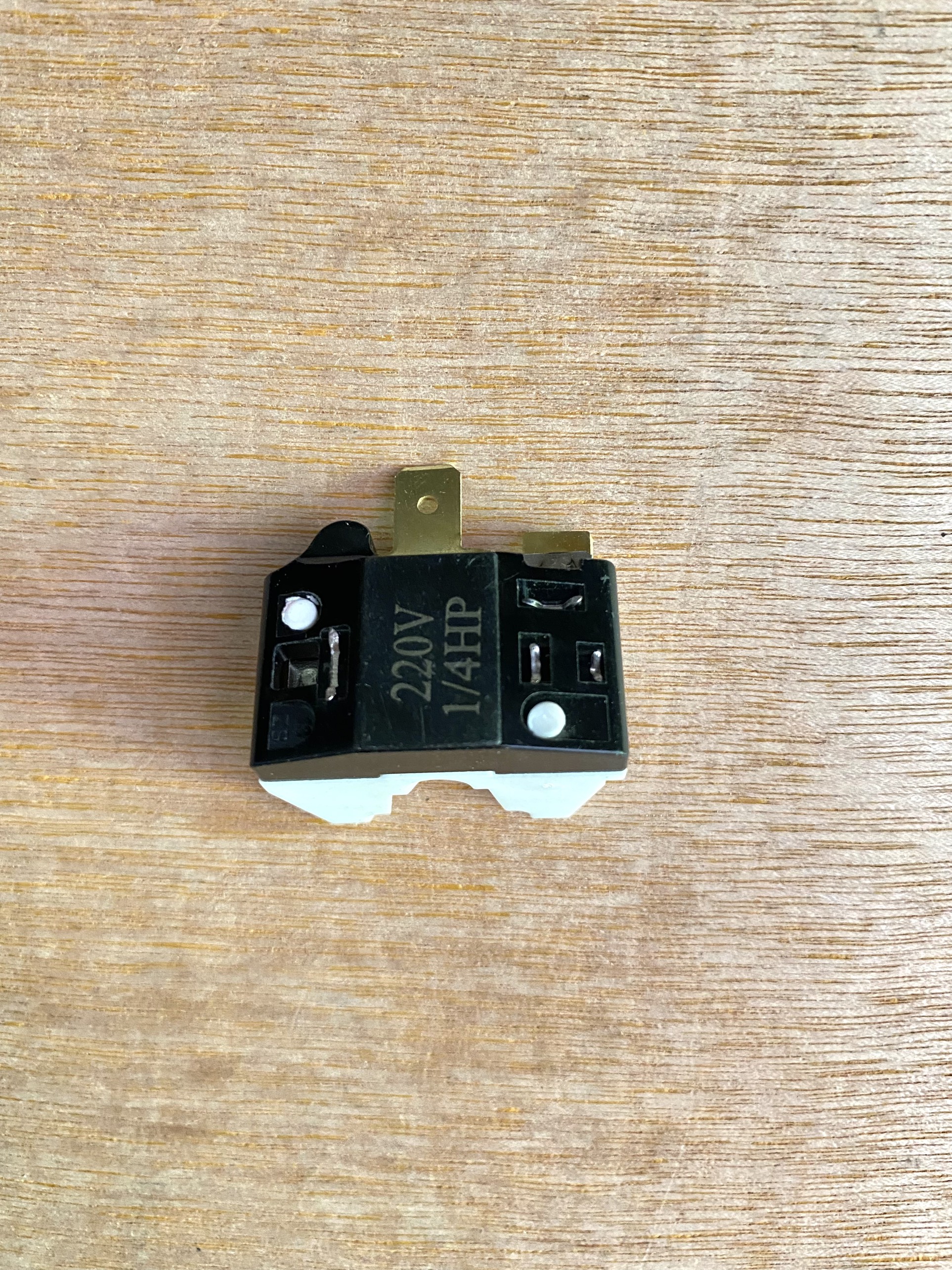 Rơ le / Tecmit dẹp cho tủ lạnh chất lượng