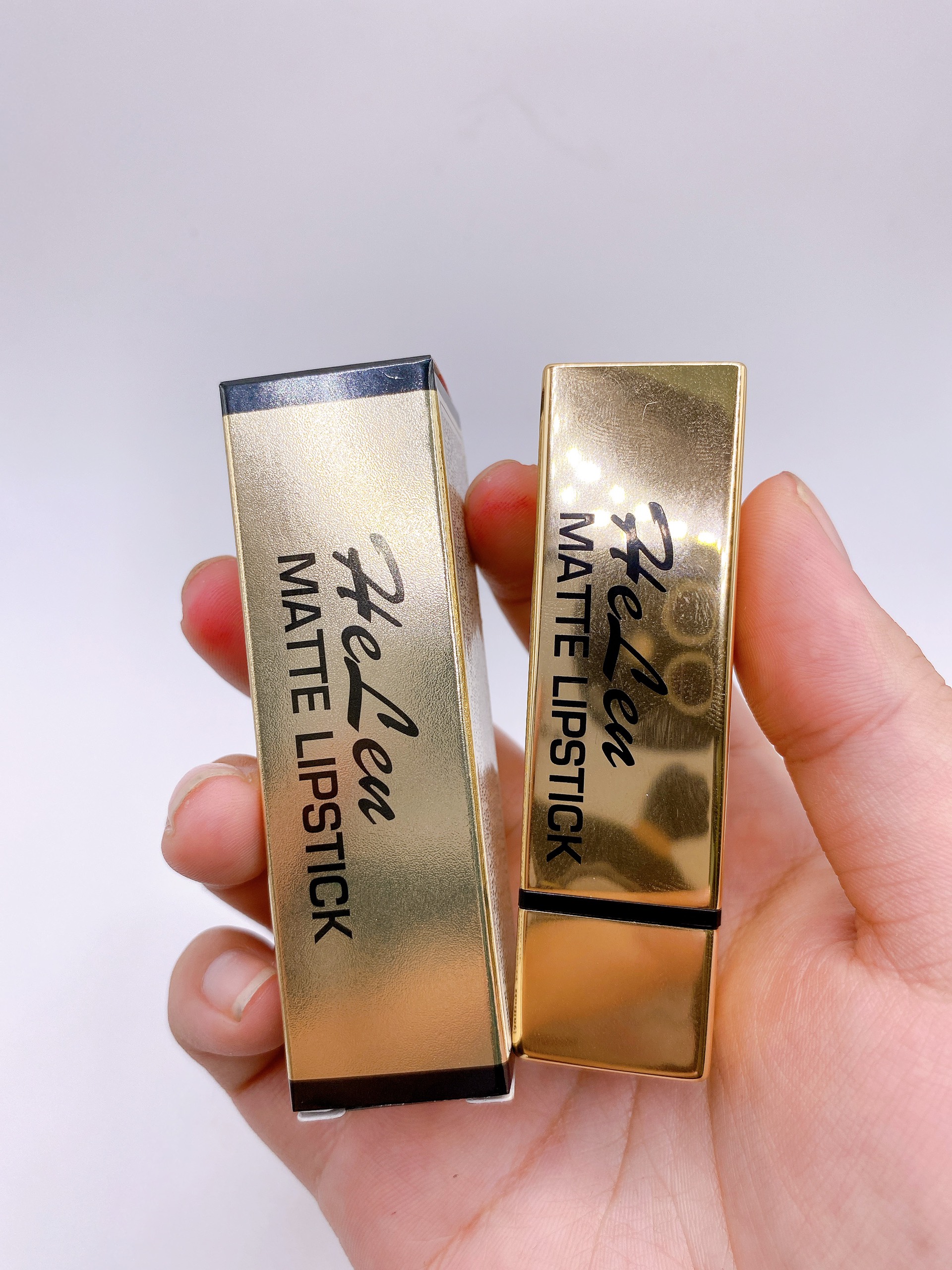 SON LÌ SIÊU MỊN DƯỠNG ẨM & KHÔNG TRÔI HELEN ( 5 tặng 1 )
