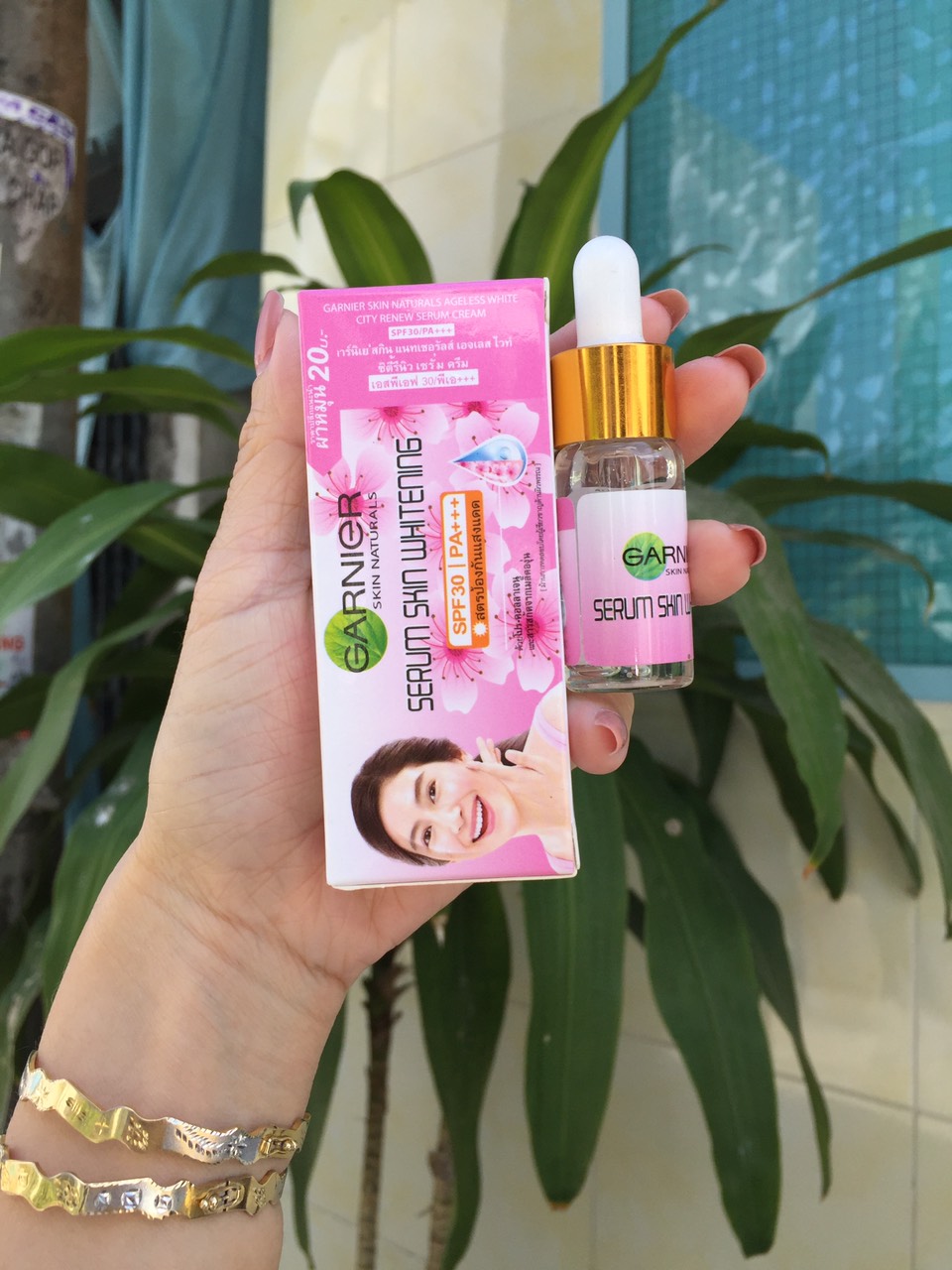 [Ảnh thật] serum dưỡng trắng da garnier thái lan chính hãng đủ màu chai