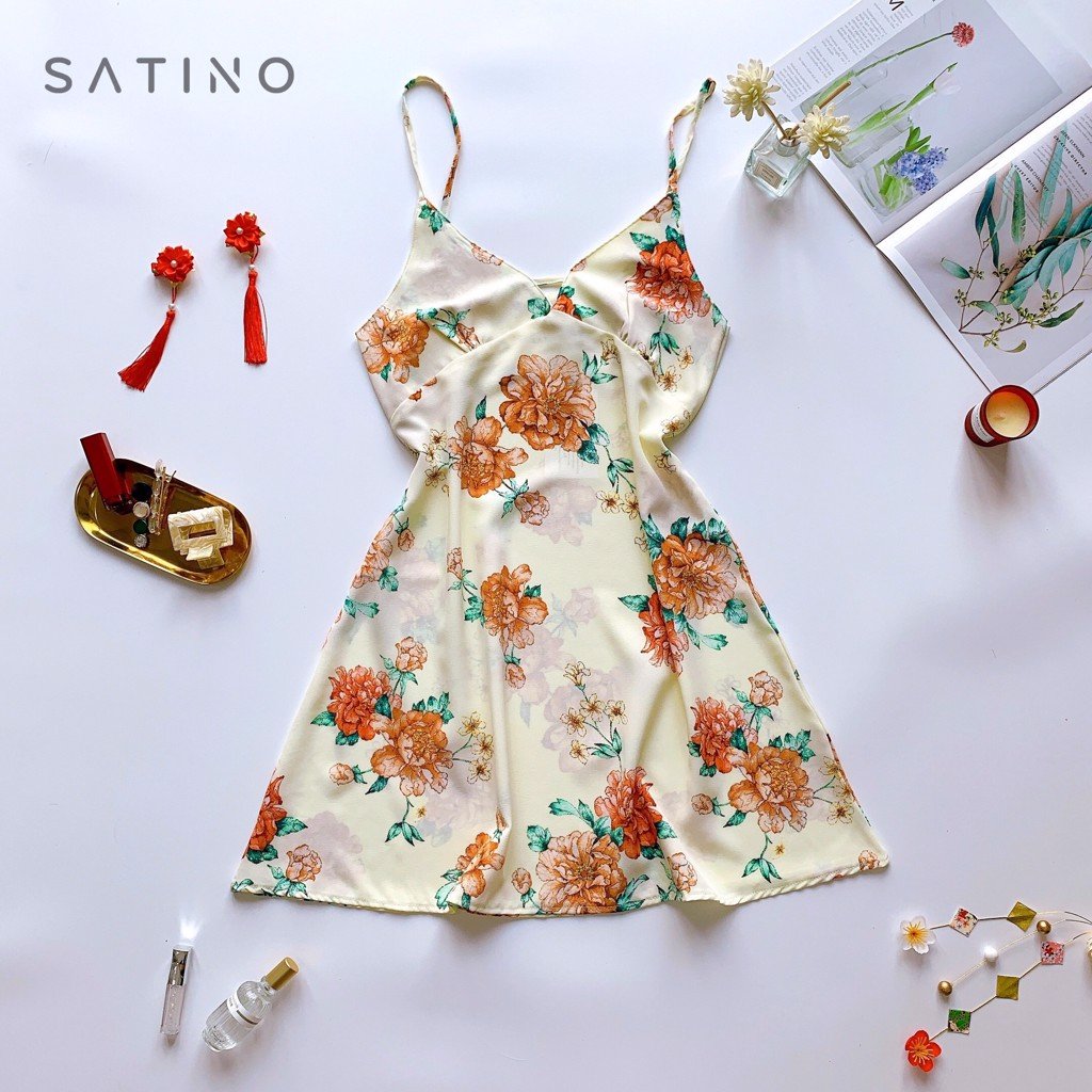 Đầm Vàng Nhạt Hoa Mẫu Đơn