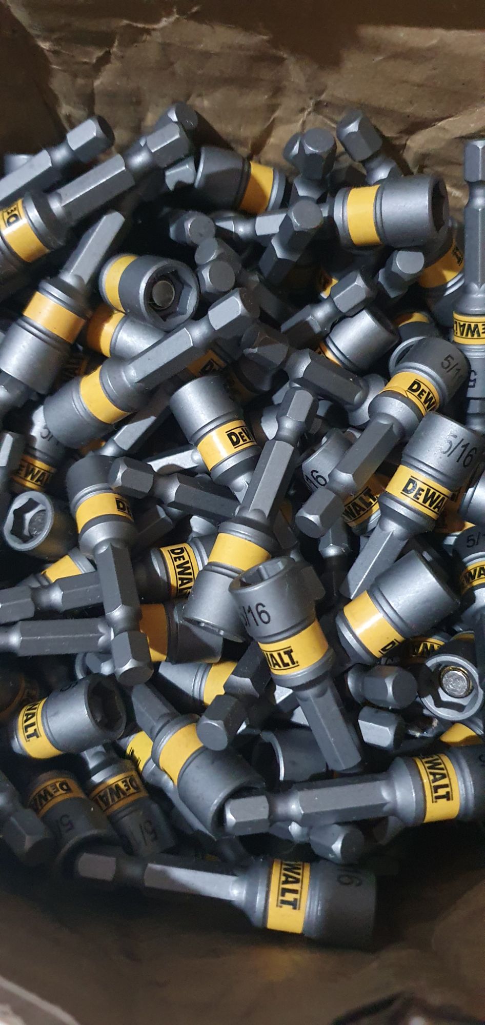 Đầu Bắn Tôn DeWalt 8mm Nhập Mỹ