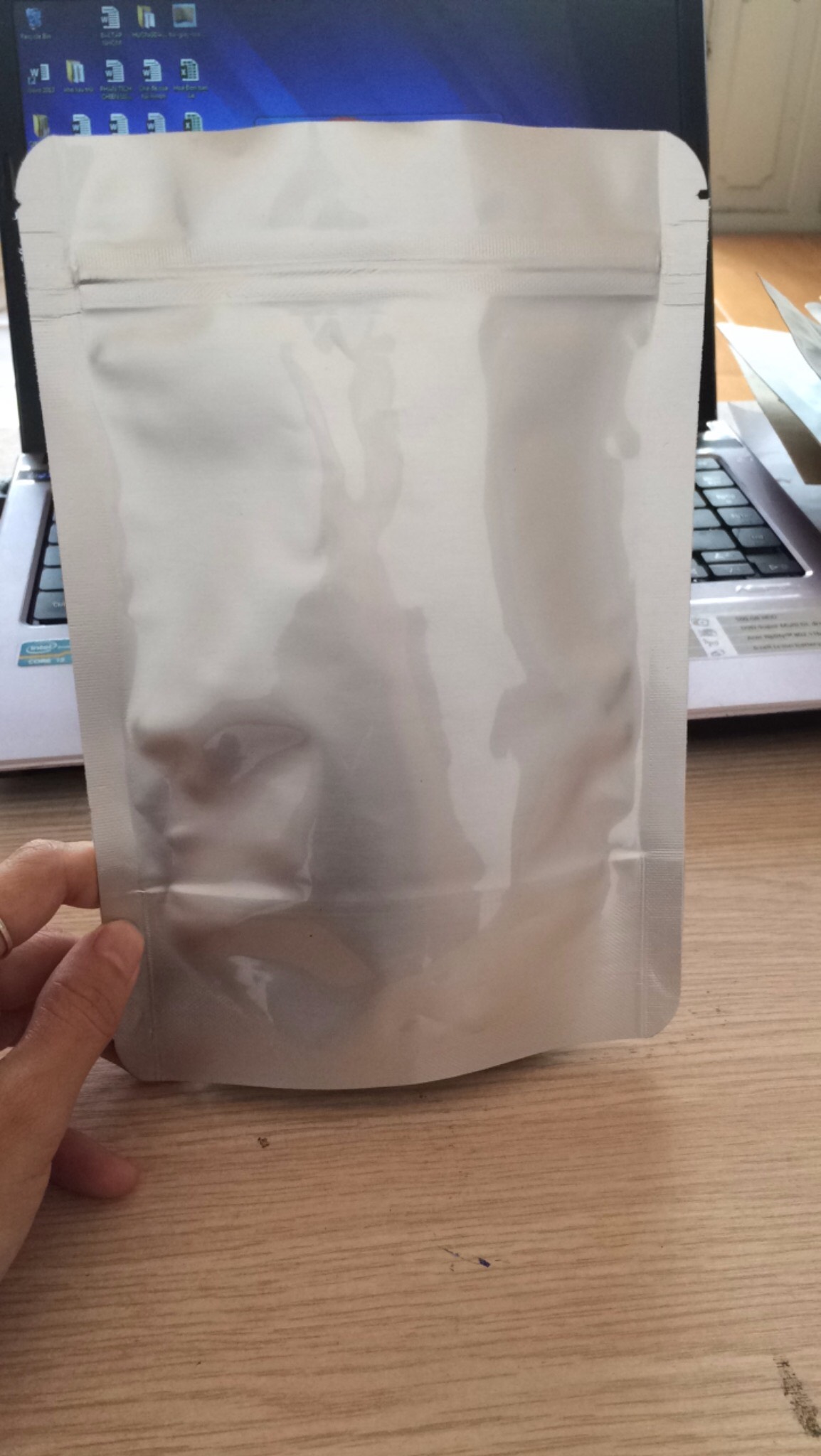 {1 kg/size} Túi rác cuộn đen loại đẹp, dai chắc, túi rác đen dạng cuộn, không lõi, tiện lợi dễ sử dụng