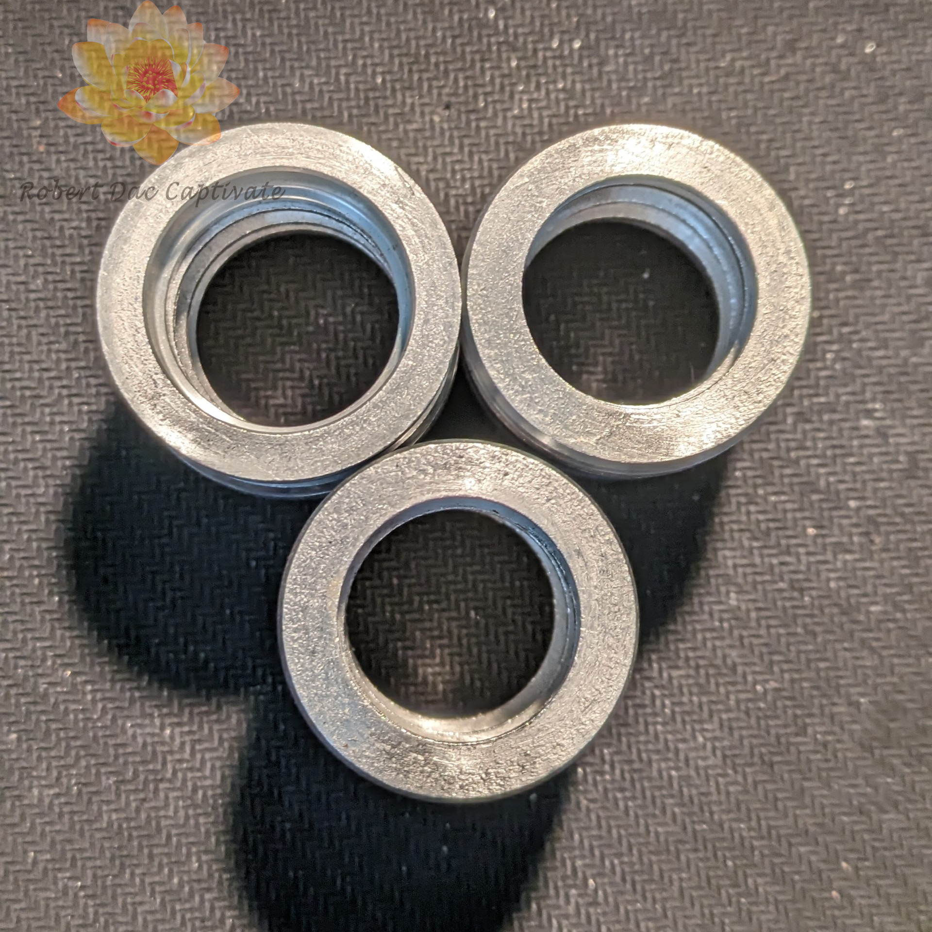 Sơ mi nhôm bi 608 lắp quạt
