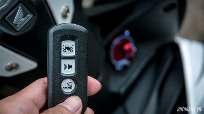 VỎ REMOTE KHÓA SMARTKEY HONDA SH - SH MODE 3 NÚT