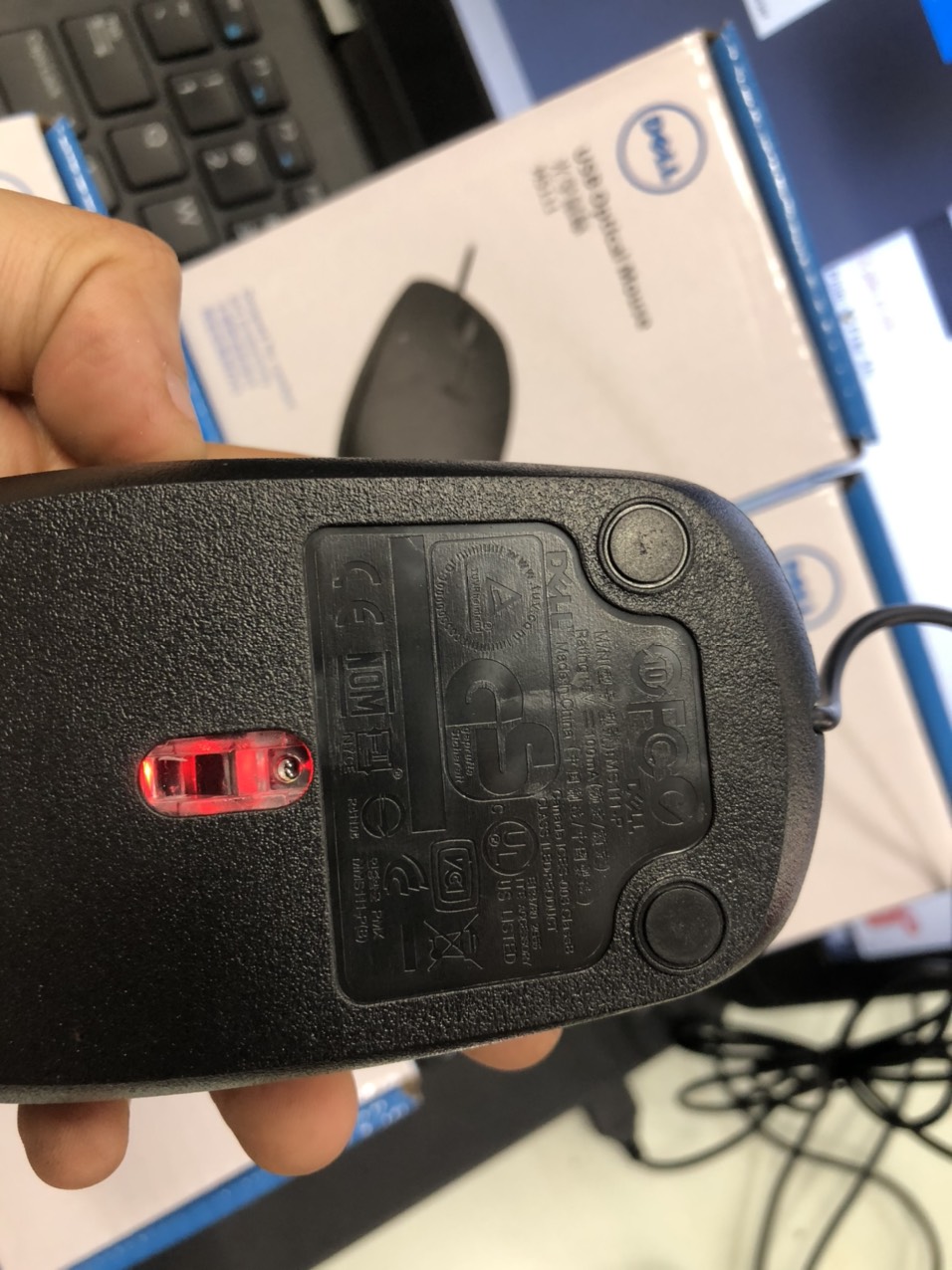 Chuột DELL MS111 (USB) Văn Phòng Chơi Game- FULL BOX- Bảo Hành 12 Tháng