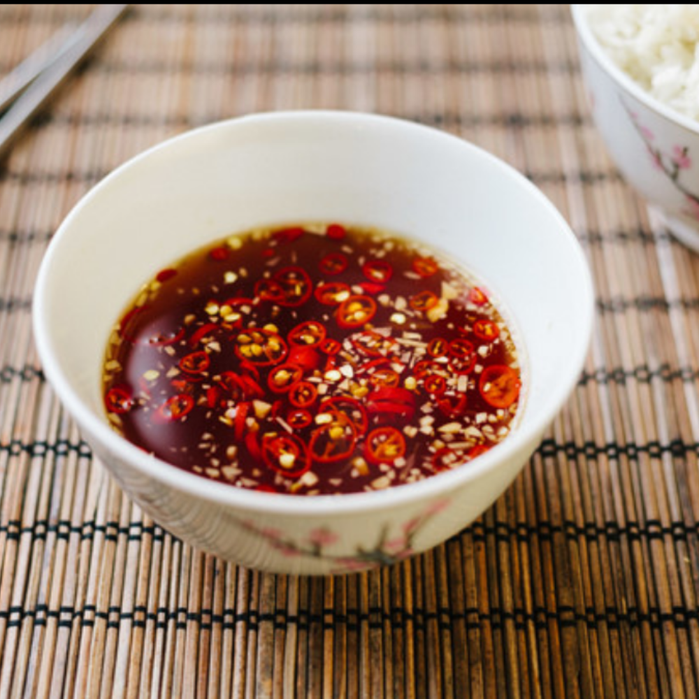 Nước mắm Chắt Mực Cát Hải (1 lít)