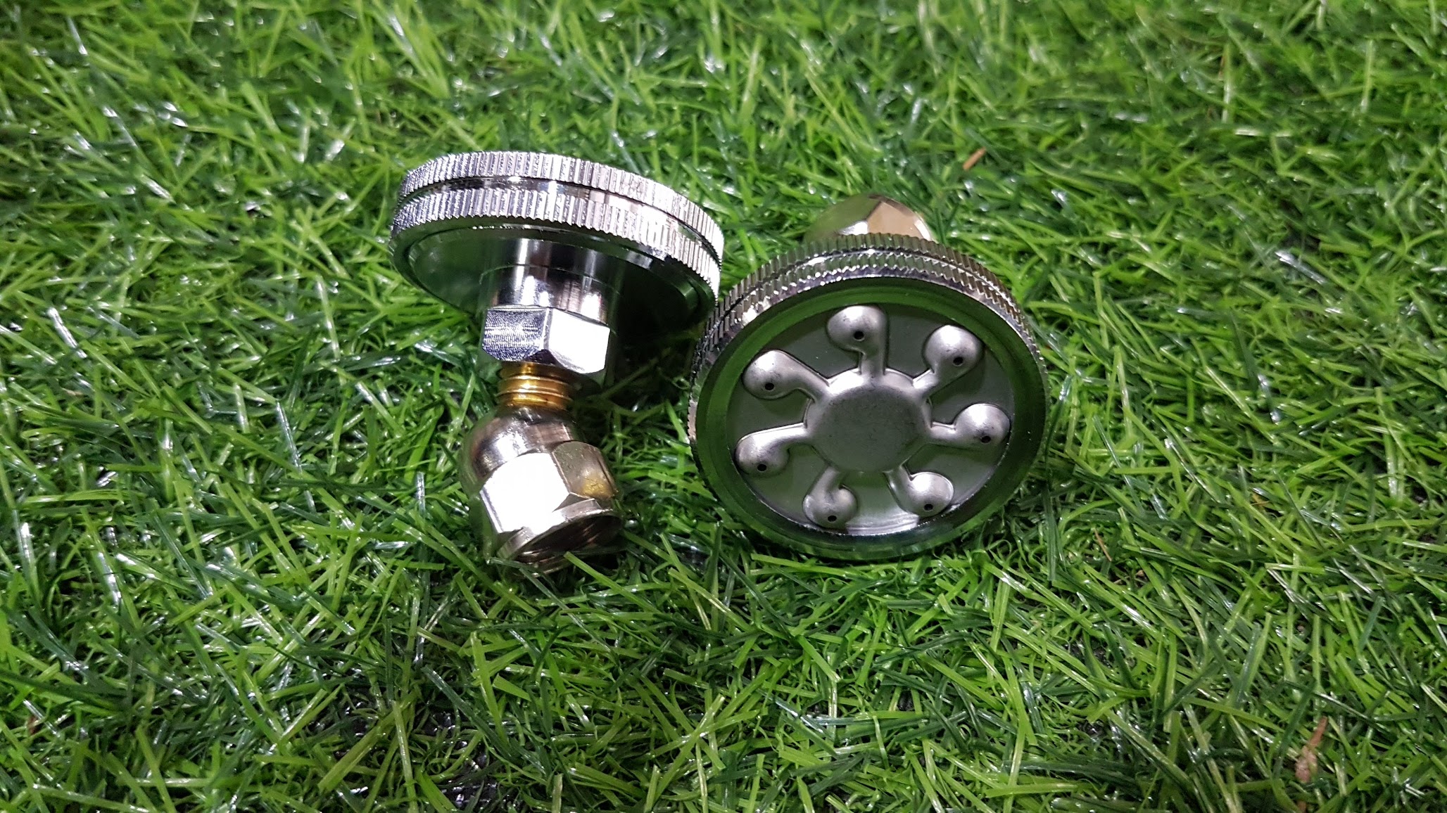 Béc inox 7 lỗ phun tưới cây có điều chỉnh tia sương hàng chất lượng đài loan