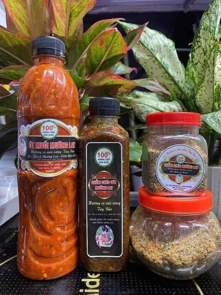 chẩm chéo ướt mường lay