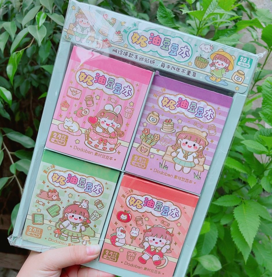 Quyển 24 tấm sticker size lớn
