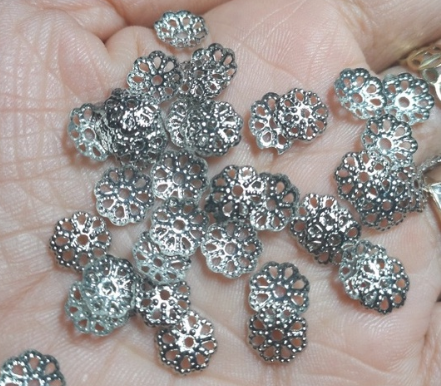 10/20/50 đế hoa ốp hạt size 8mm màu bạc