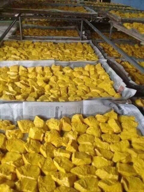 1 LẠNG TINH BỘT NGHỆ VÀNG ĐẮP MẶT MỀM MỊN
