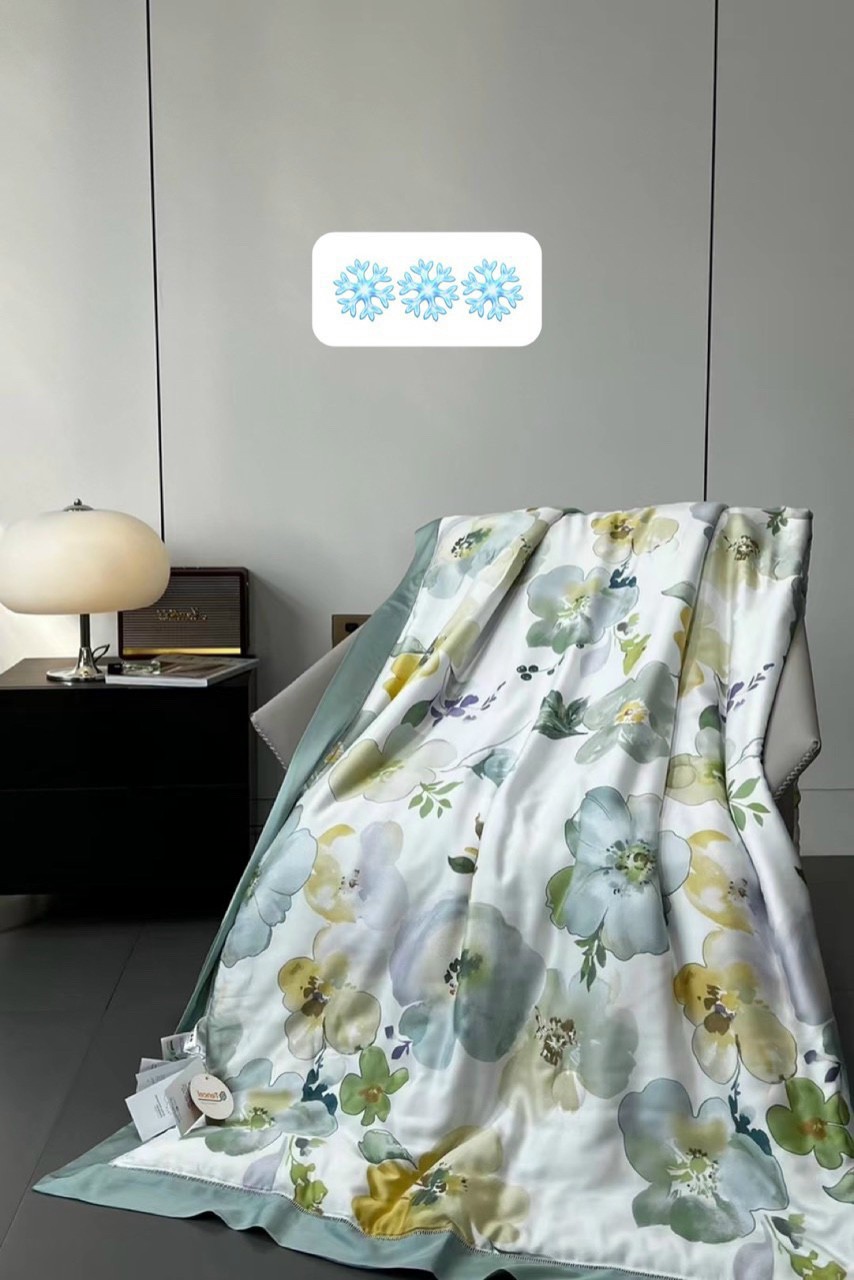 High-Quality 60S Tencel Silk Summer Blanket