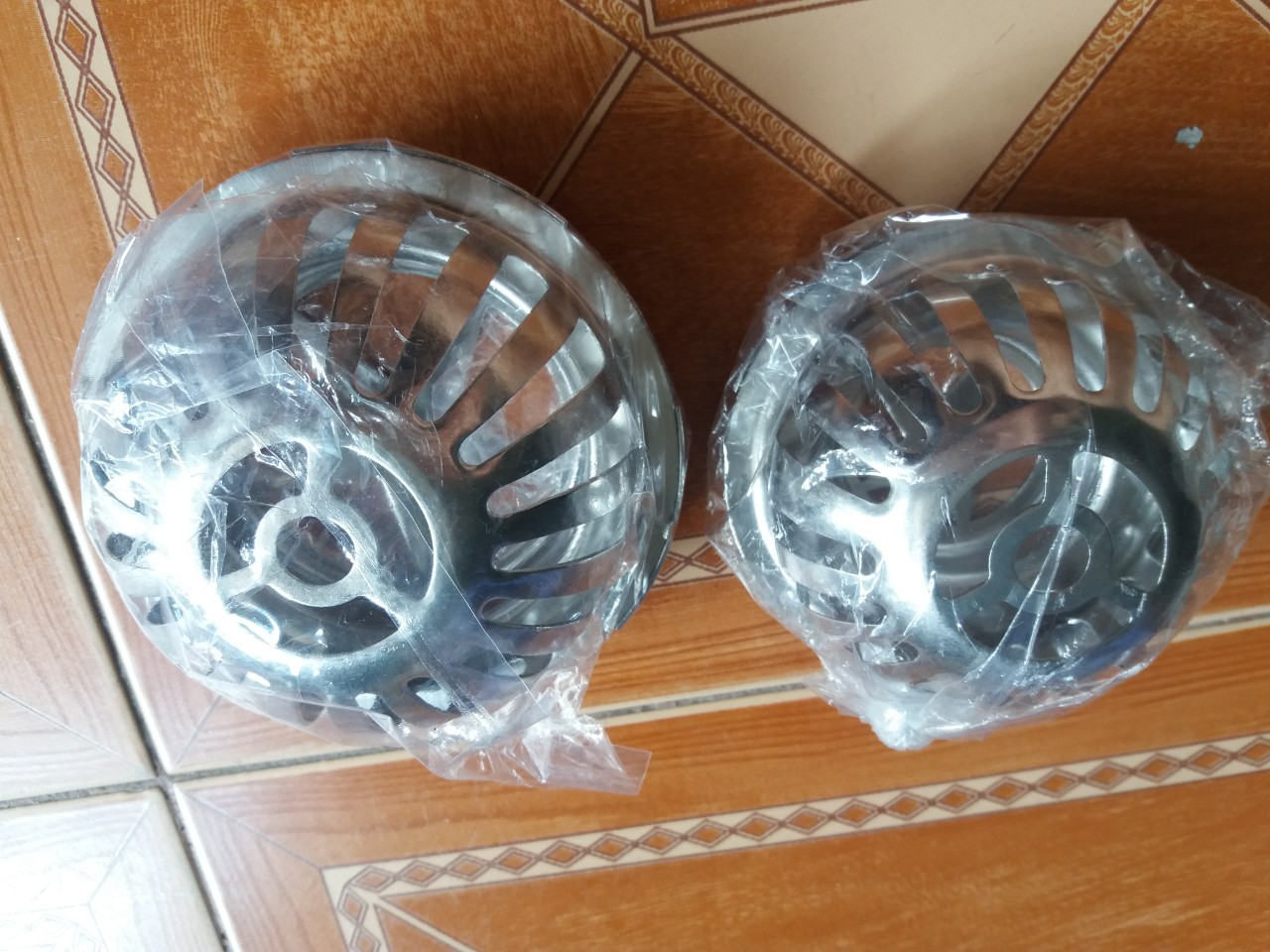 [HCM]QUẢ CẦU CHẮN RÁC INOX 304phi 60.90.114