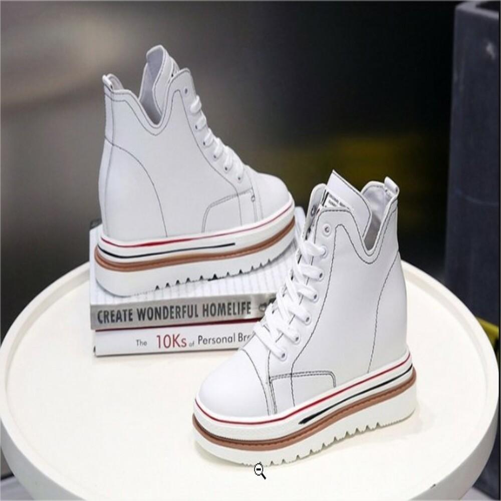 Giày bánh mì da nữ đế độn, dày cột dây, giày cao 8cm phong cách hàn quốc mã giày là BM086