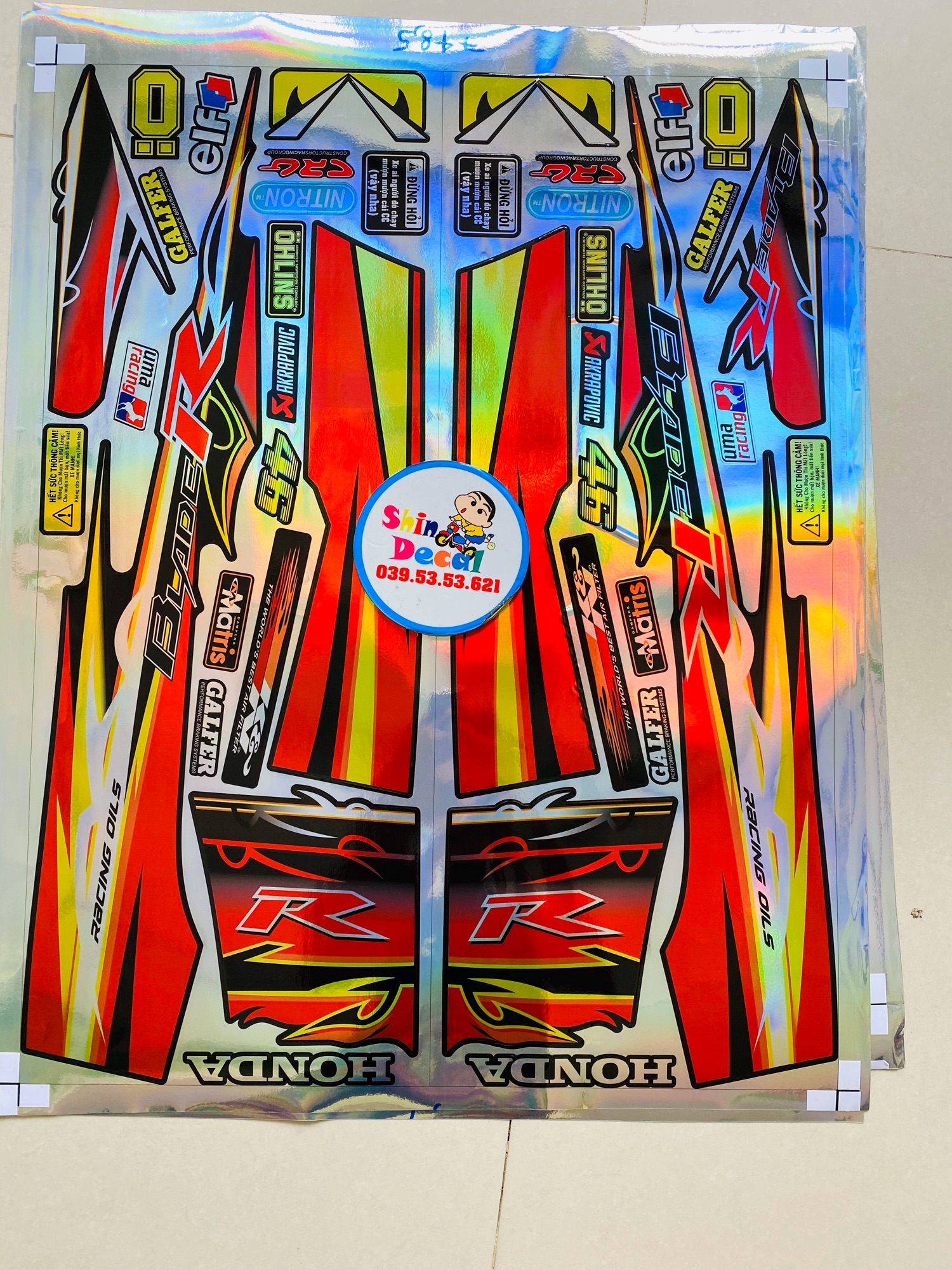 Tem rời Wave Blade 110 chữ R đỏ đendecal Crom titan 7 màu ánh kim