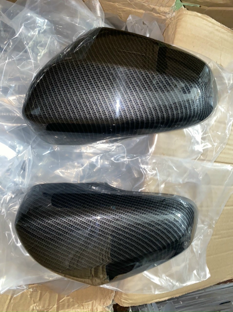 Ốp gương chiếu hậu Vinfast Fadil vân carbon
