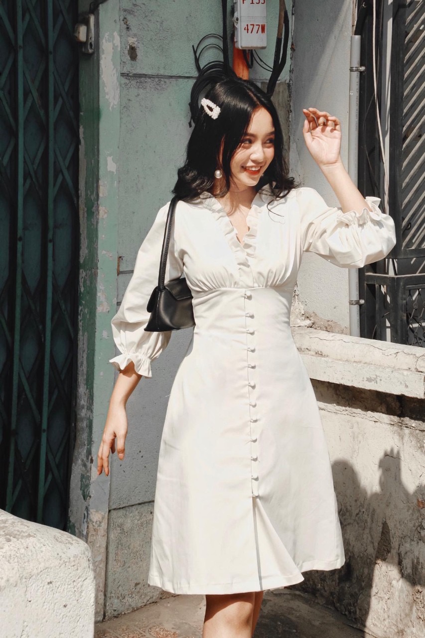 Đầm Trắng Cổ V Phối Bèo Cao Cấp Hottrend