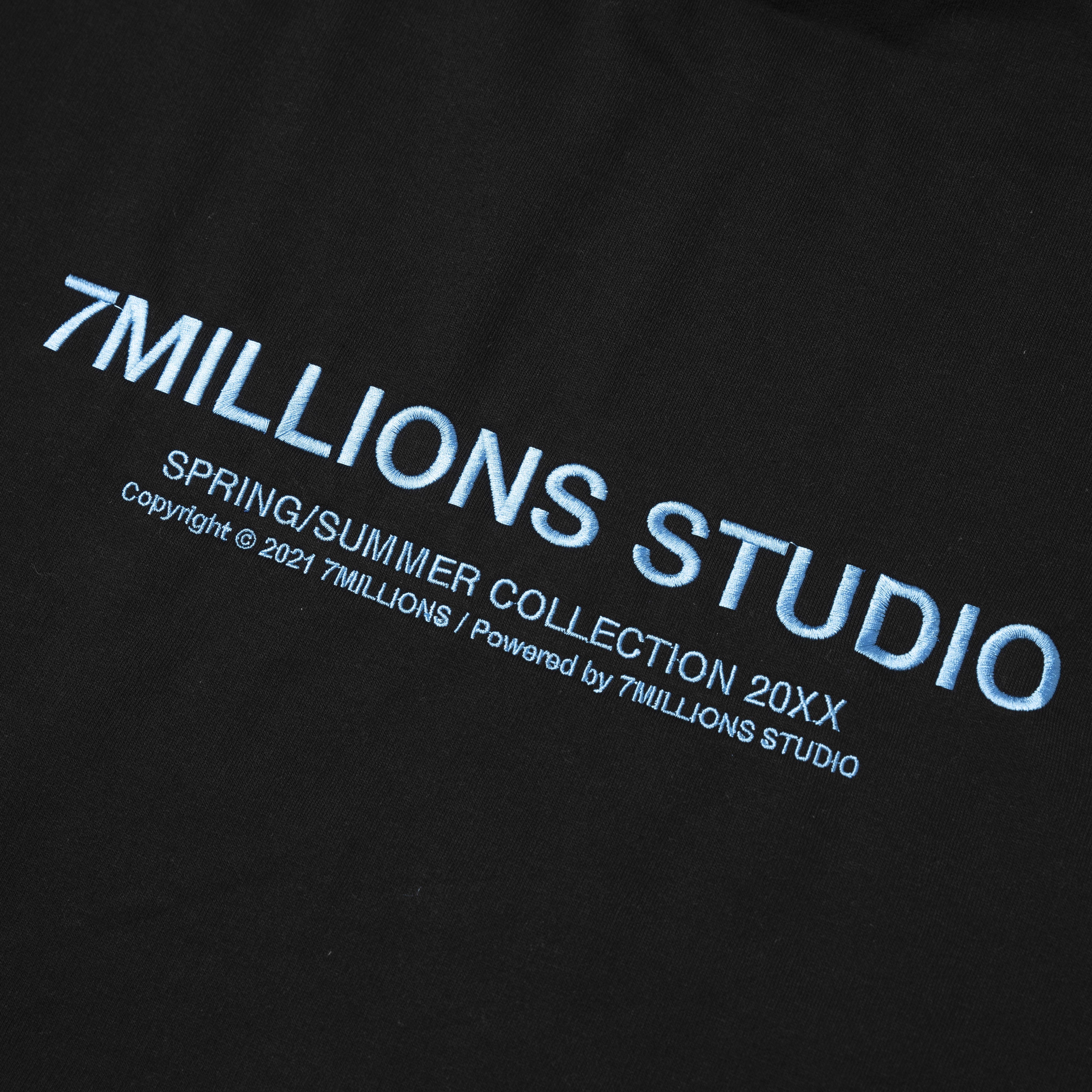 7MILLIONS Hoodie Essential+ / Màu đen / Đi kèm Box