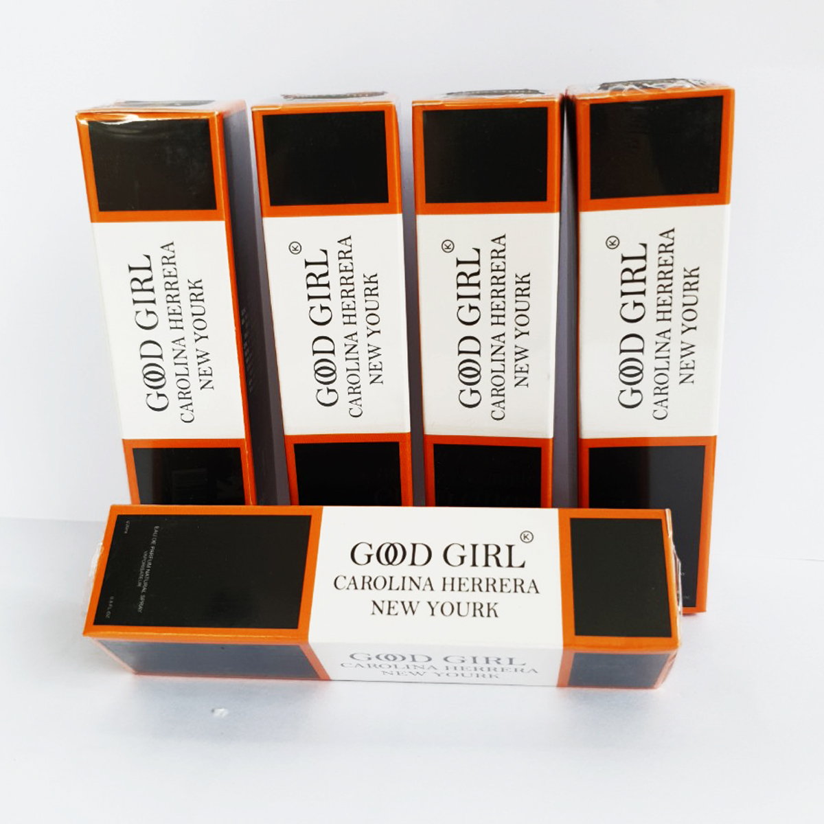 Nước hoa 𝐁𝐚𝐫𝐚𝐤𝐤𝐚𝐭 𝐑𝐨𝐮𝐠𝐞 𝟓4𝟎 𝐄𝐱𝐭𝐫𝐚𝐢𝐭 𝐃𝐞 𝐏𝐚𝐫𝐟𝐮𝐦