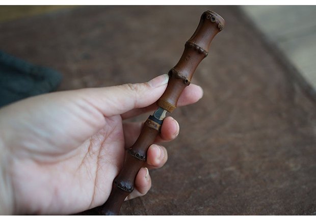 Kim trà lưỡi thép
