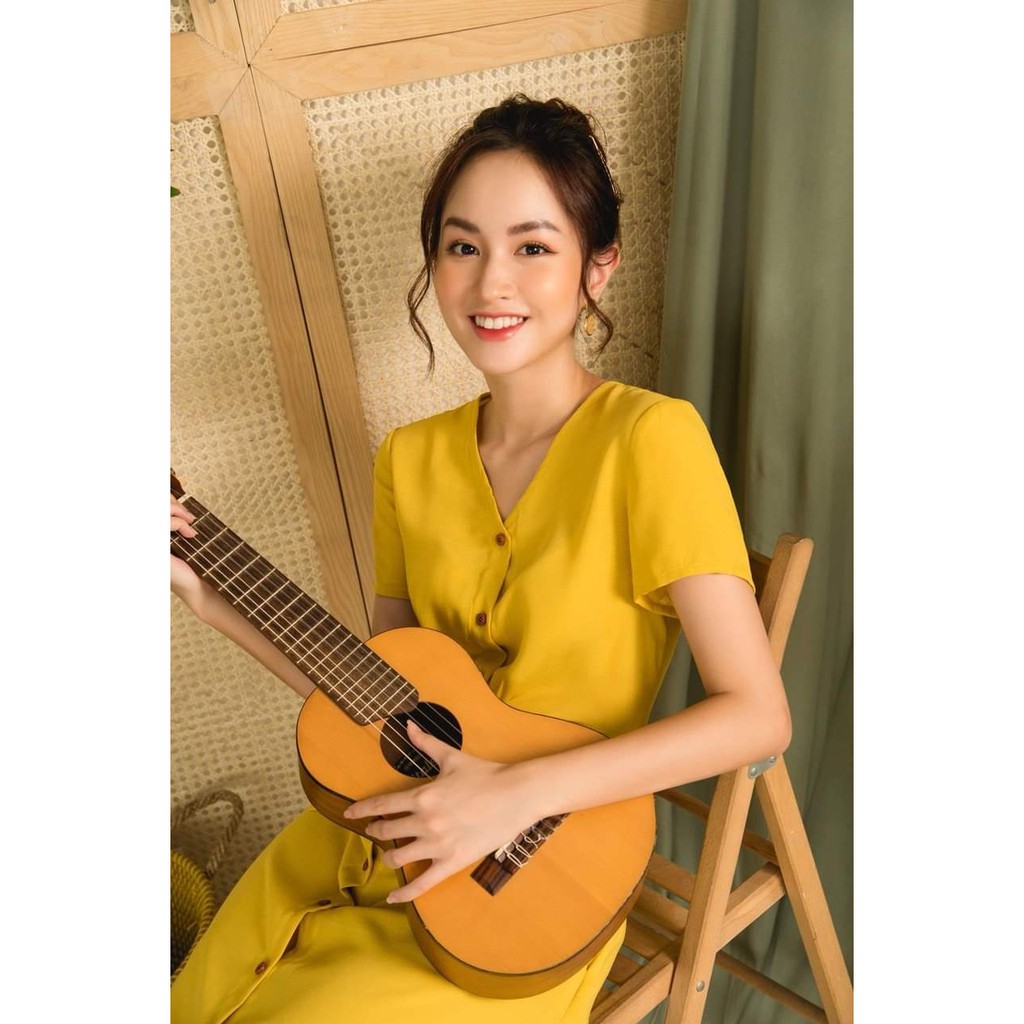 [HCM]Đầm Cotton Lụa Vàng Cột Dây Eo Năng Động