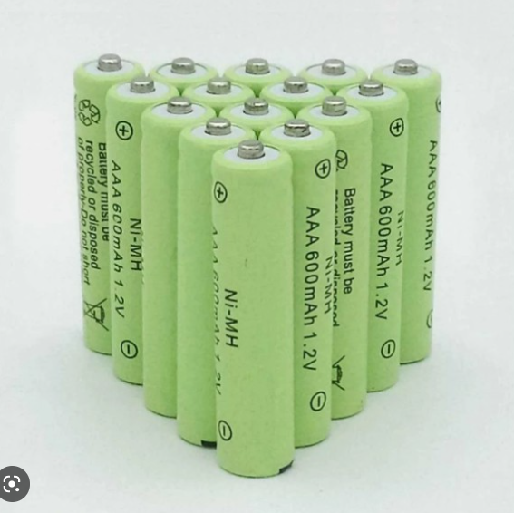Pin tiểu sạc 1.2v 600mah AAA và AA 1.2v 700mah Pin đồng hồ và thiết bị điện gia dụng