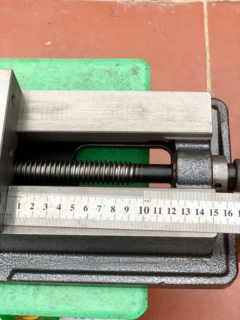 ê tô máy phay , máy tiện 150mm