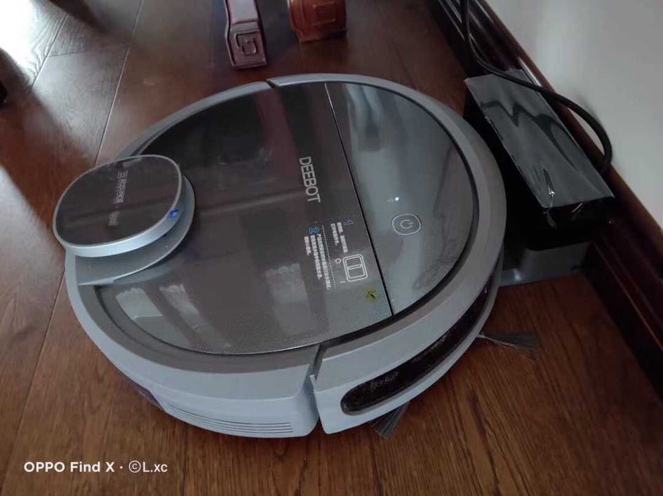 Máy Robot Hút Bụi Lau Nhà Ecovacs Deebot DN55 - Ozmo900