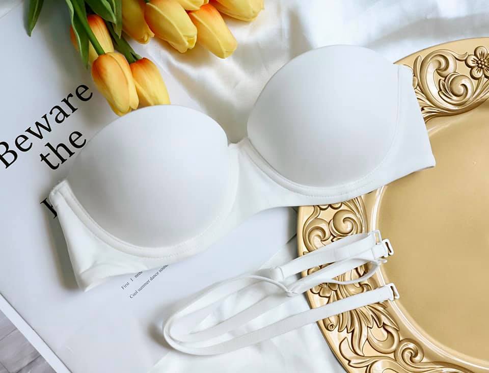 Áo nâng ngực dày cho ngực nhỏ