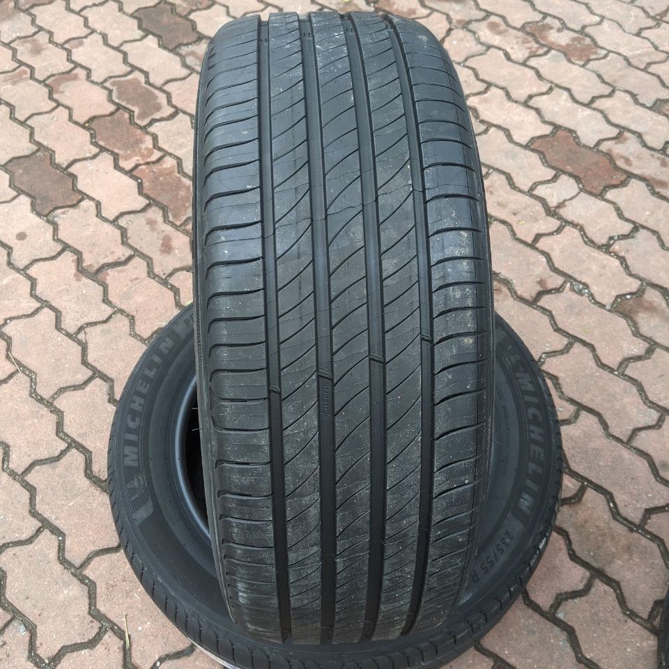 Vỏ lốp 235/55R19 Michelin primacy suv
