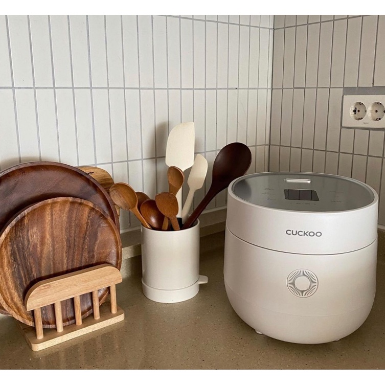 NỒI CƠM ĐIỆN TỬ 1.08L CUCKOO CR-0675F