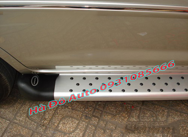 Bậc Lên Xuống innova 2006 2007 2008 2009 2010 2011 - Bệ Bước Chân innova Mẫu Chấm Bi 2006/2011
