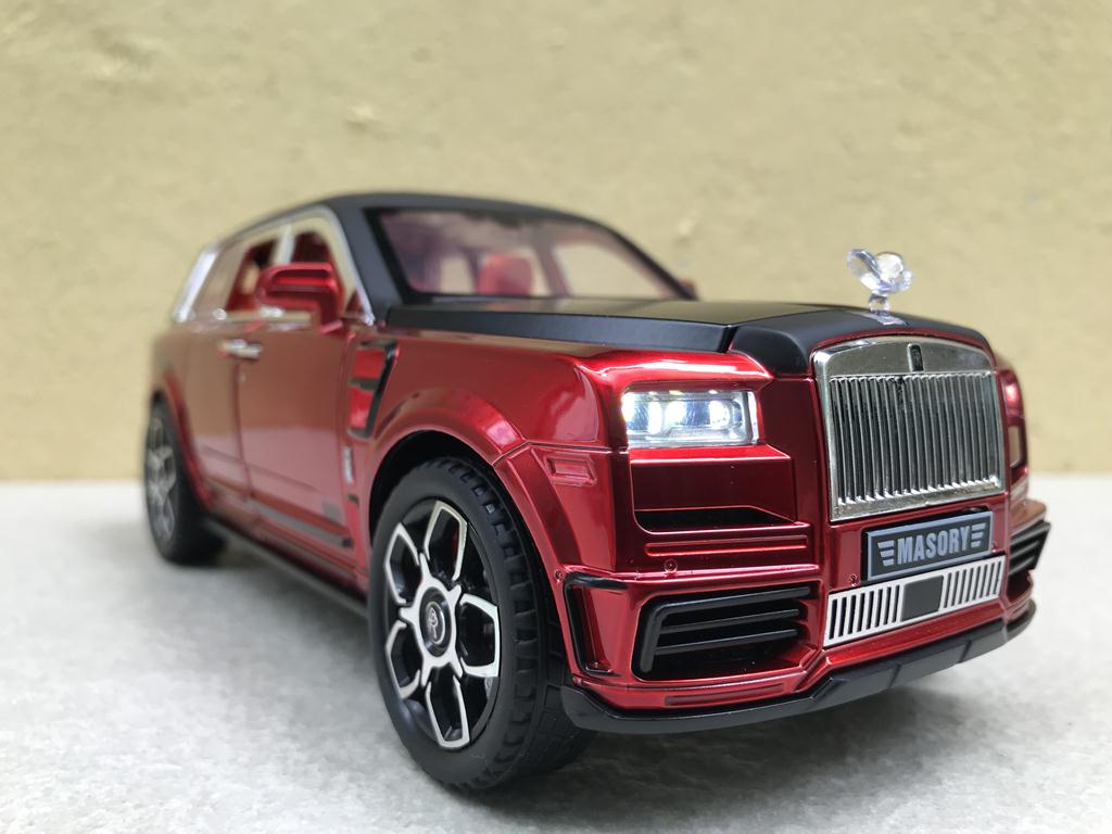 Mô hình xe Rolls-Royce CULLINAN Mansory 1:24