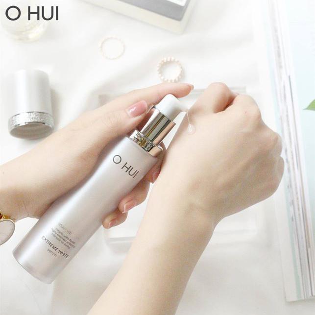 Tinh chất dưỡng trắng OHUI Extreme White Serum 45ml