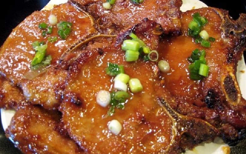 [Chỉ Giao HCM] Cốt Lết Heo Cắt Miếng (1kg)