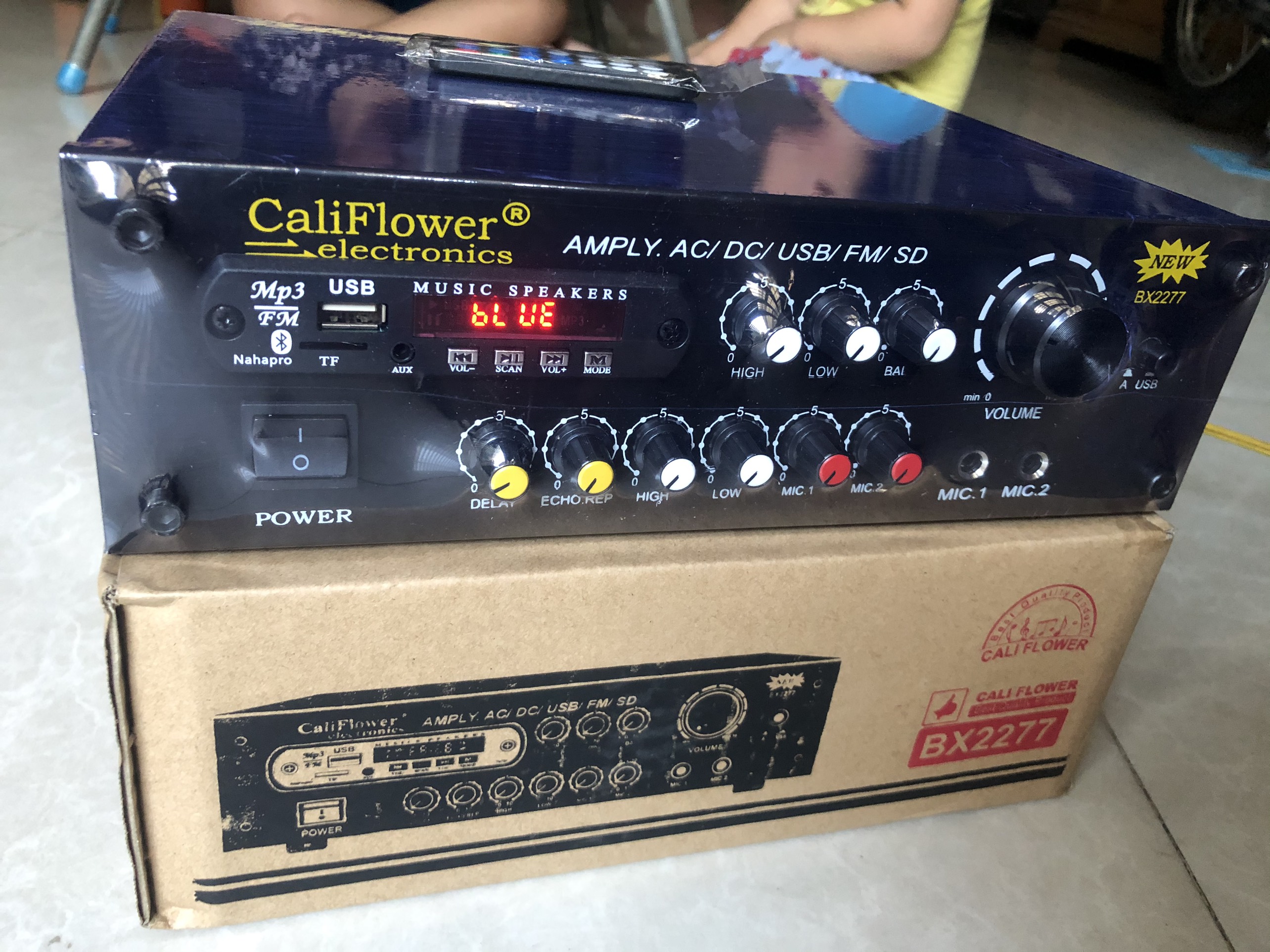AMPLY KARAOKE MINI DC 12V USB-BLUETOOTH-THẺ NHỚ