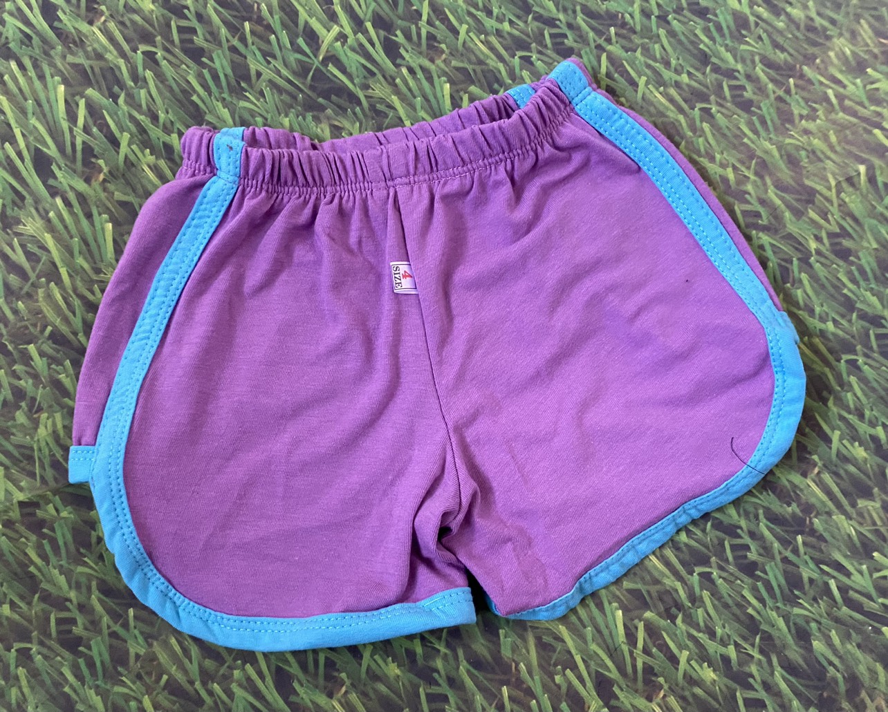 Quần đùi bé trai và bé gái từ 7kg-18kg thun cotton mát (CHÚ Ý: VIỀN MỖI QUẦN SẼ THAY ĐỔI THEO SIZE)